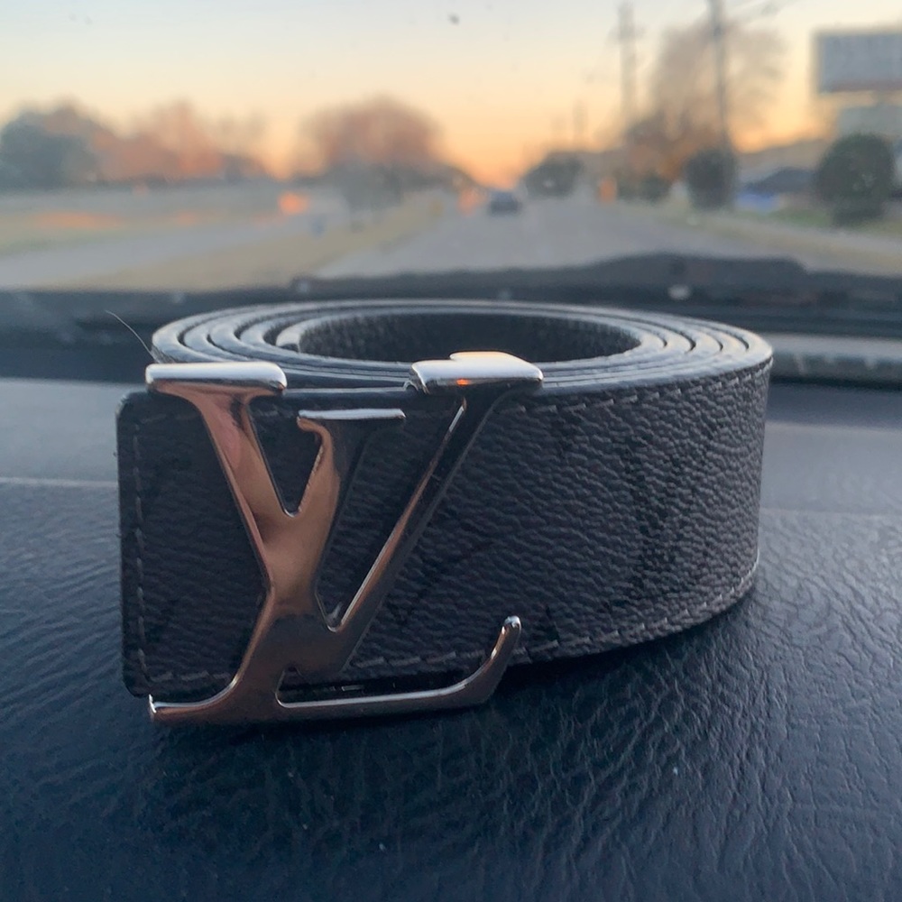 Louis Vuitton belt